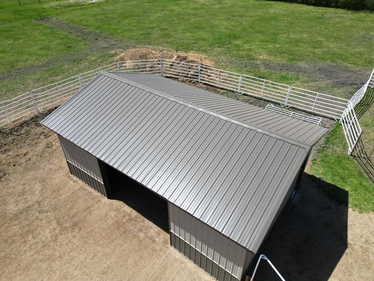 Standing seam metal roof on a home in Breckenridge, MN